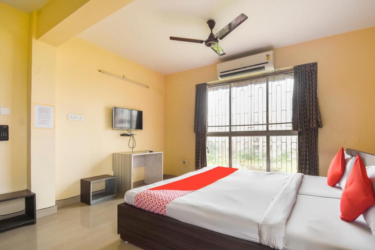 Oyo 8125 Orchid Inn Калькутта Экстерьер фото