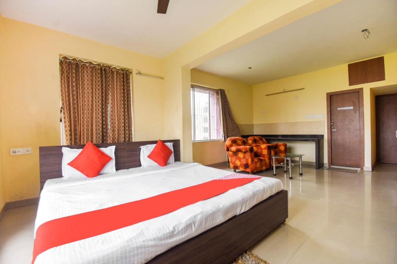 Oyo 8125 Orchid Inn Калькутта Экстерьер фото